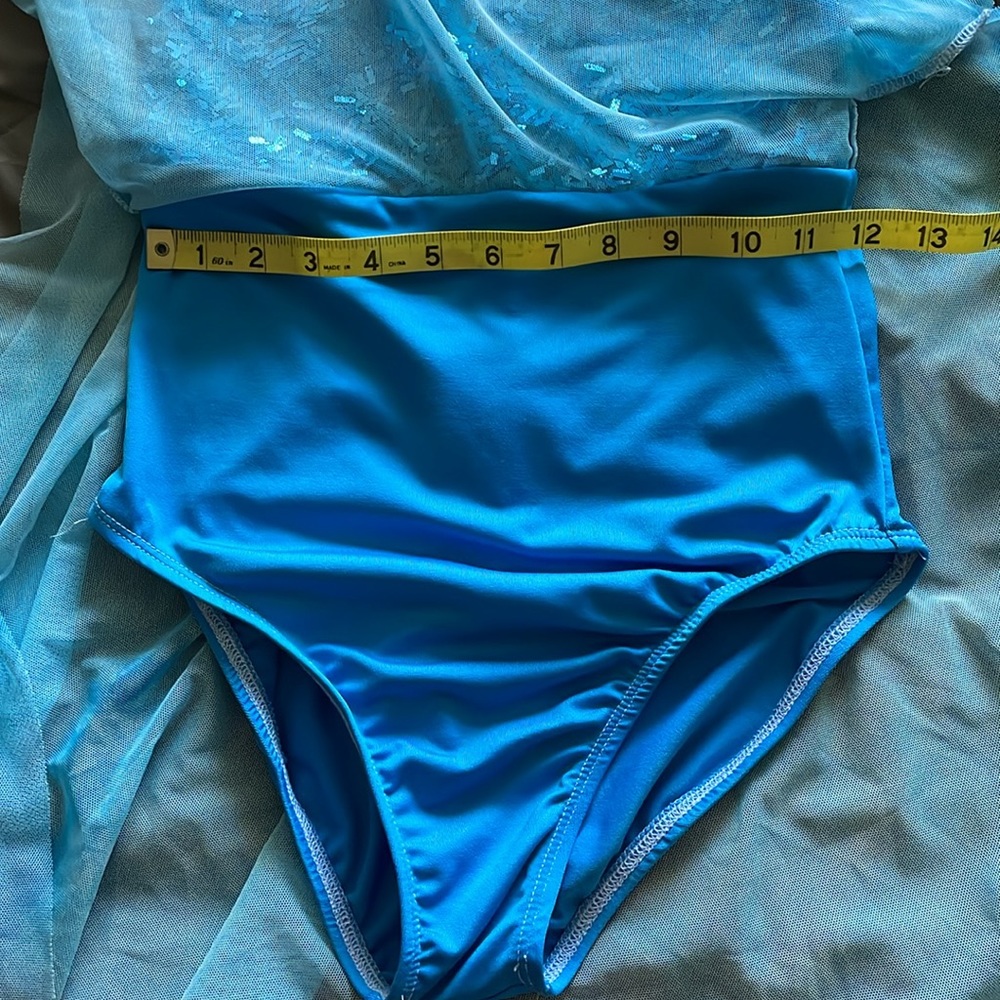 Dance costume - Picture 8 of 8